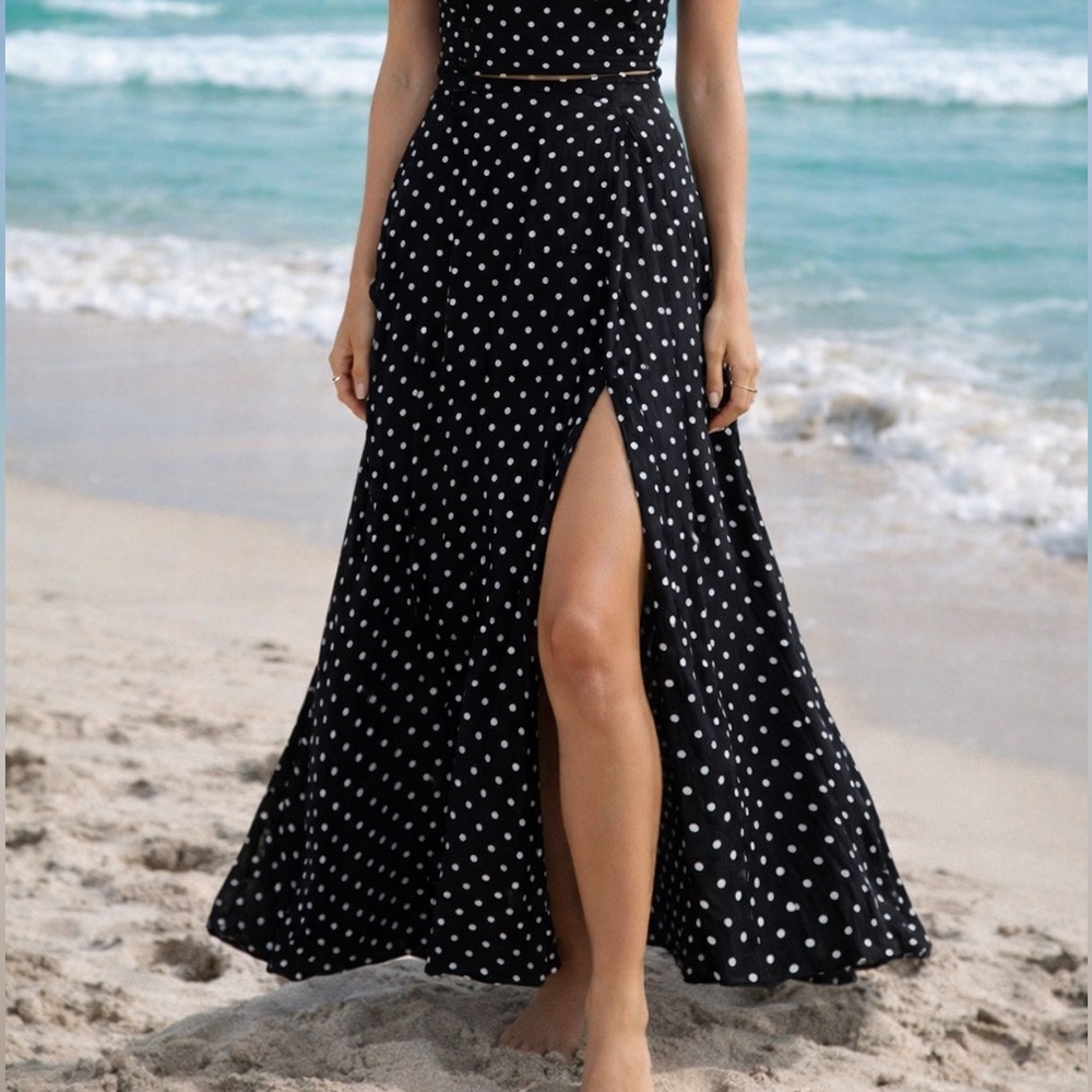 🖤🤍ZARA NWOT |  Polka Dot Maxi Skirt | BOHO